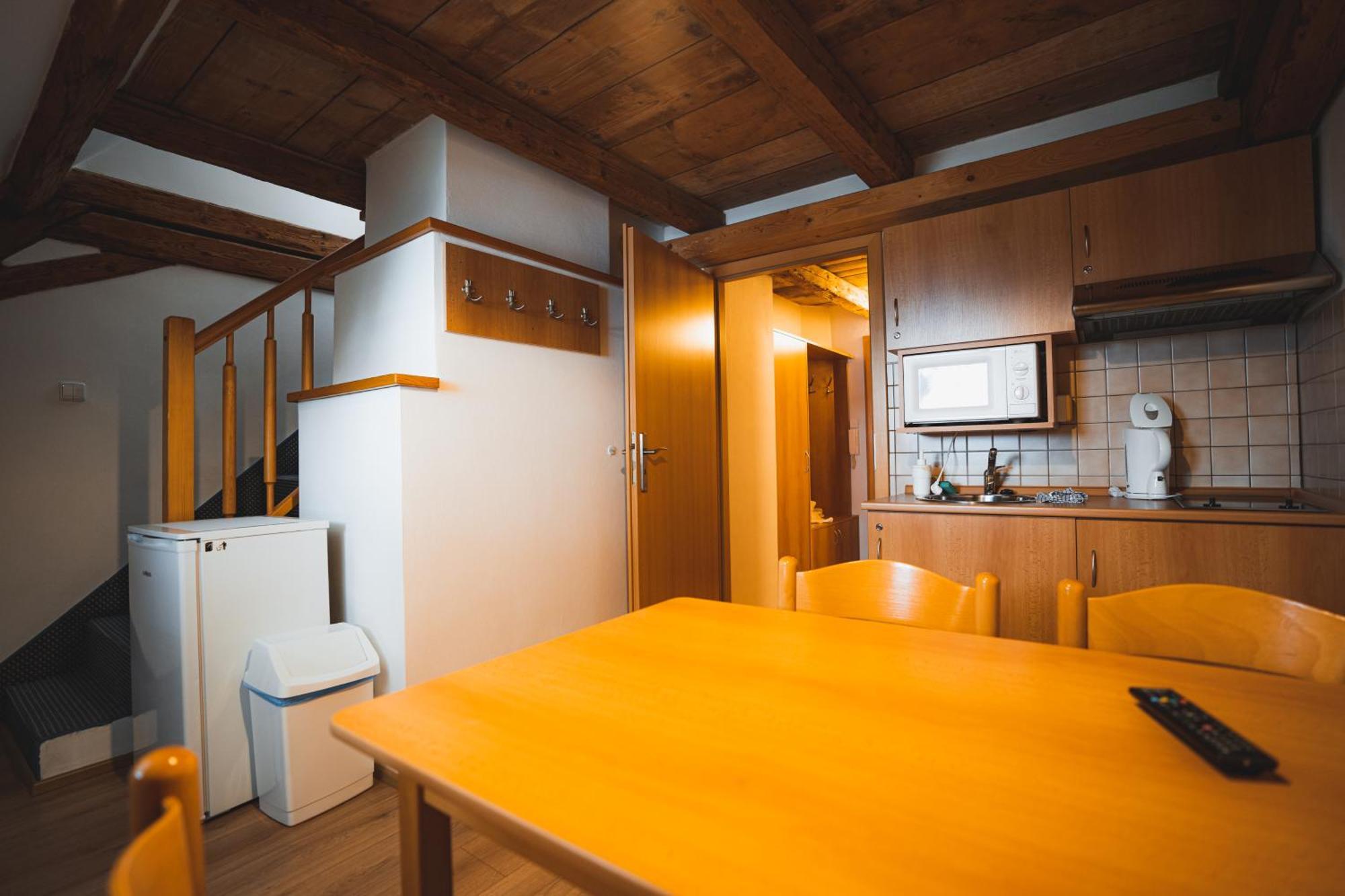 Apartment Jurica 86 *